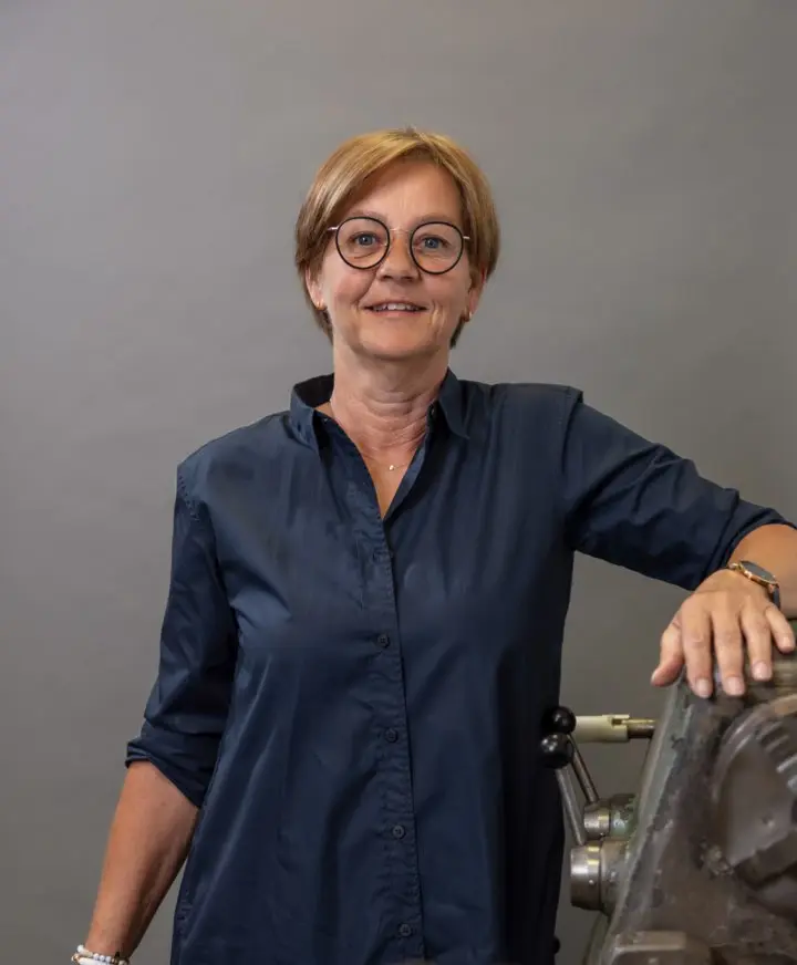 Ritratto di Heidi Ferrari presso Doma-Tech, Sostituto Elaborazione Ordini, Amministrazione, Spedizioni e Addetta all Assemblaggio